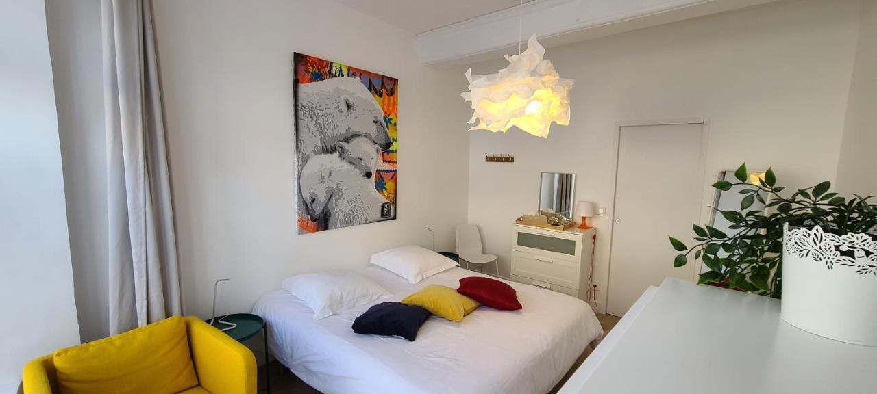 Chambre De Charme A Солию Екстериор снимка